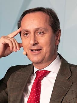 Carlos Cuesta
